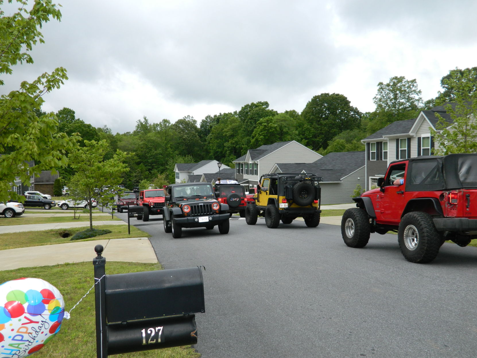 Troutman Jeep parade (14).JPG